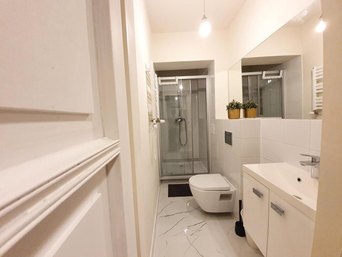 Apartament W Centrum Z Parkingiem - 23 Marca 5 *